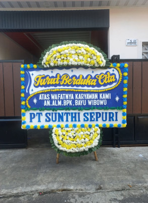 Papan Bunga Duka di Watervang