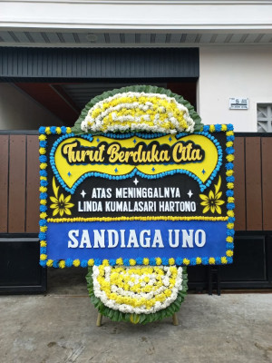 Papan Bunga Duka di Watervang